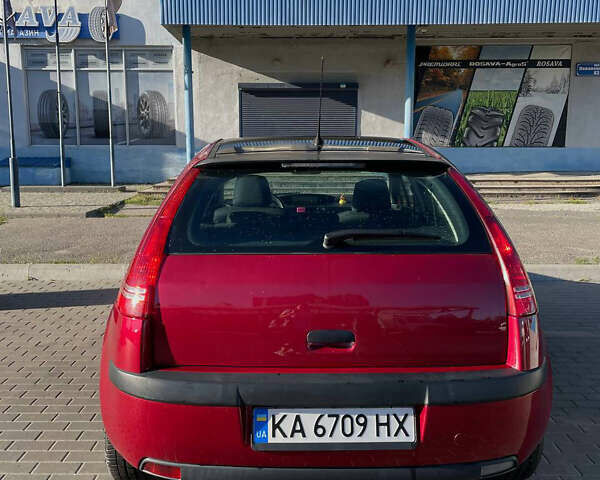 Красный Ситроен С4, объемом двигателя 1.59 л и пробегом 220 тыс. км за 4800 $, фото 3 на Automoto.ua