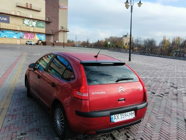 Красный Ситроен С4, объемом двигателя 1.6 л и пробегом 200 тыс. км за 3600 $, фото 3 на Automoto.ua