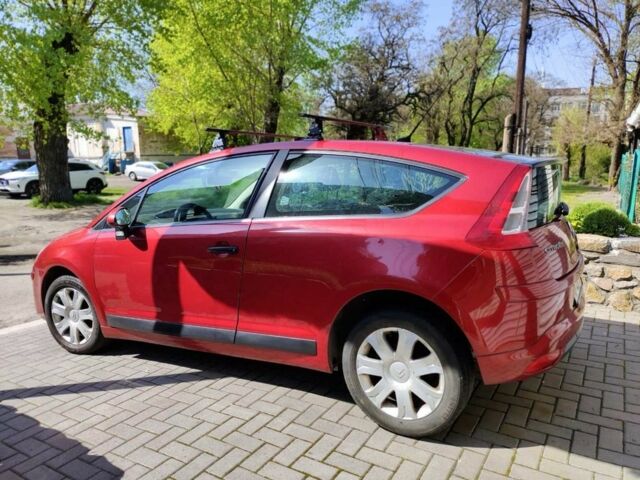 Красный Ситроен С4, объемом двигателя 1.6 л и пробегом 246 тыс. км за 4200 $, фото 2 на Automoto.ua