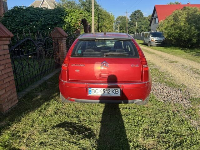 Красный Ситроен С4, объемом двигателя 1.6 л и пробегом 220 тыс. км за 4800 $, фото 2 на Automoto.ua