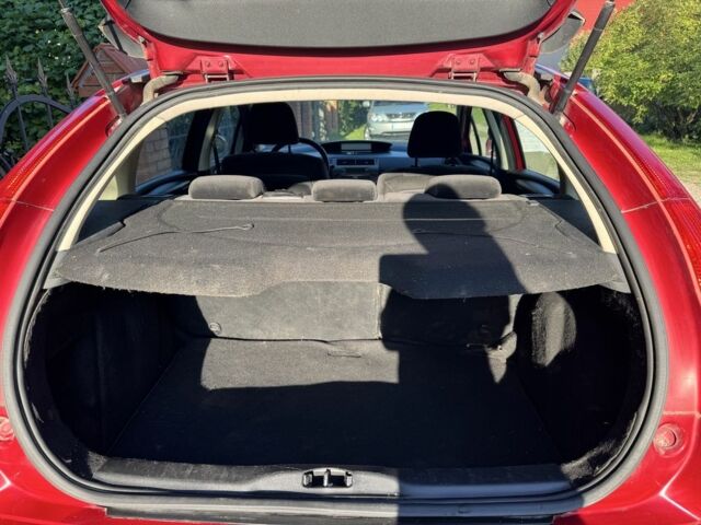 Красный Ситроен С4, объемом двигателя 1.6 л и пробегом 220 тыс. км за 4800 $, фото 7 на Automoto.ua