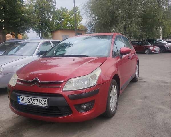 Ситроен С4 2010 в Киеве на Automoto.ua Красный Ситроен С4, объемом двигателя 1.59 л и пробегом 120 тыс. км за 4500 $, фото 5 на Automoto.ua