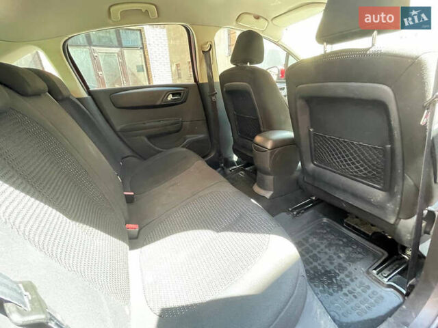 Червоний Сітроен С4, об'ємом двигуна 1.56 л та пробігом 220 тис. км за 5000 $, фото 9 на Automoto.ua