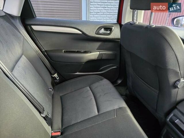 Красный Ситроен С4, объемом двигателя 1.56 л и пробегом 90 тыс. км за 8600 $, фото 54 на Automoto.ua