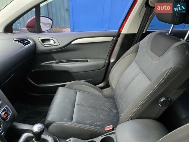 Красный Ситроен С4, объемом двигателя 1.56 л и пробегом 90 тыс. км за 8600 $, фото 13 на Automoto.ua