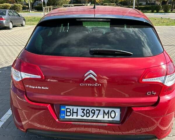 Красный Ситроен С4, объемом двигателя 1.6 л и пробегом 101 тыс. км за 7699 $, фото 3 на Automoto.ua