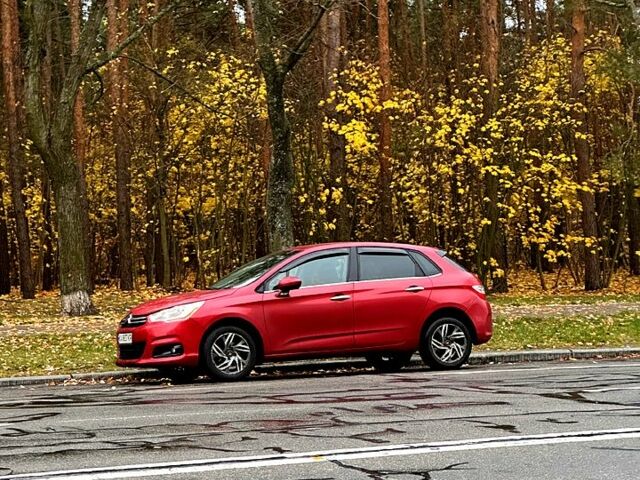 Червоний Сітроен С4, об'ємом двигуна 1.6 л та пробігом 186 тис. км за 6900 $, фото 12 на Automoto.ua