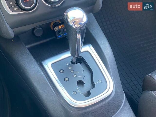 Красный Ситроен С4, объемом двигателя 1.6 л и пробегом 184 тыс. км за 6490 $, фото 17 на Automoto.ua