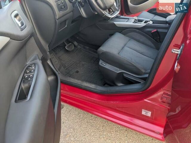 Червоний Сітроен С4, об'ємом двигуна 1.56 л та пробігом 120 тис. км за 8500 $, фото 5 на Automoto.ua