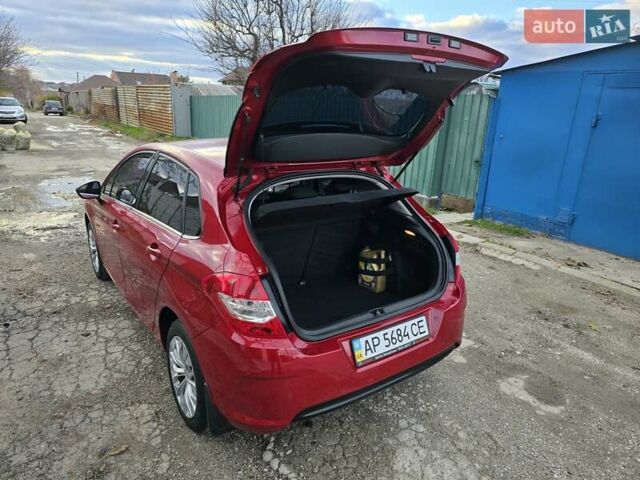 Красный Ситроен С4, объемом двигателя 1.56 л и пробегом 90 тыс. км за 8600 $, фото 43 на Automoto.ua