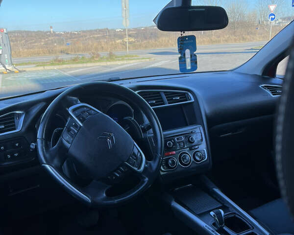 Красный Ситроен С4, объемом двигателя 1.56 л и пробегом 170 тыс. км за 6500 $, фото 14 на Automoto.ua