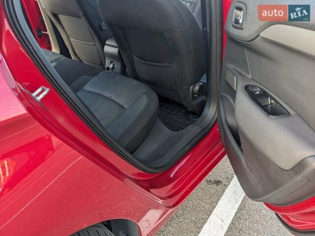 Червоний Сітроен С4, об'ємом двигуна 1.56 л та пробігом 120 тис. км за 8500 $, фото 8 на Automoto.ua