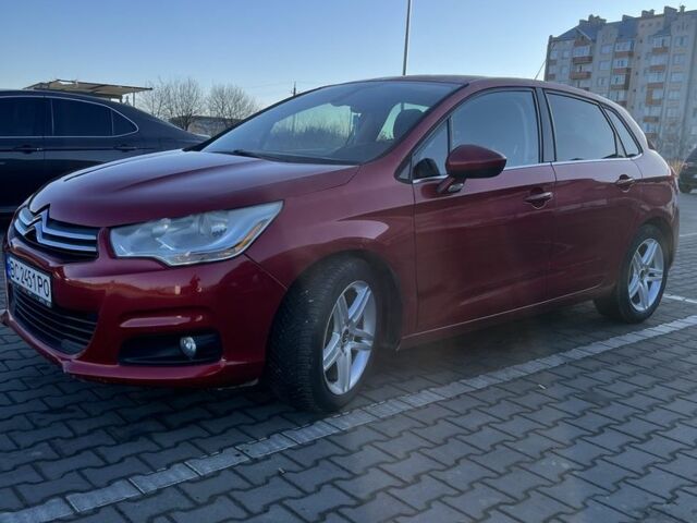 Красный Ситроен С4, объемом двигателя 1.6 л и пробегом 170 тыс. км за 6500 $, фото 2 на Automoto.ua