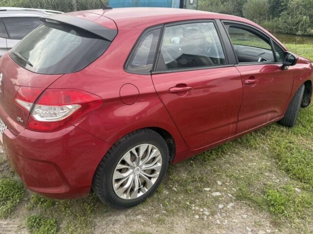 Червоний Сітроен С4, об'ємом двигуна 1.6 л та пробігом 280 тис. км за 4999 $, фото 3 на Automoto.ua