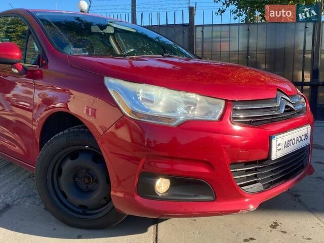 Красный Ситроен С4, объемом двигателя 1.6 л и пробегом 184 тыс. км за 6490 $, фото 3 на Automoto.ua