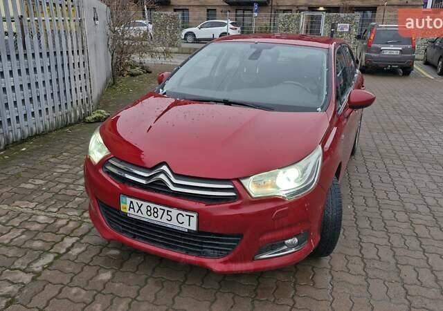Красный Ситроен С4, объемом двигателя 1.6 л и пробегом 141 тыс. км за 8500 $, фото 4 на Automoto.ua