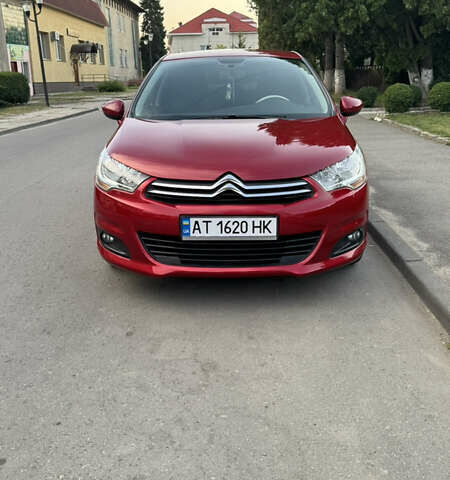 Красный Ситроен С4, объемом двигателя 1.56 л и пробегом 172 тыс. км за 9100 $, фото 8 на Automoto.ua