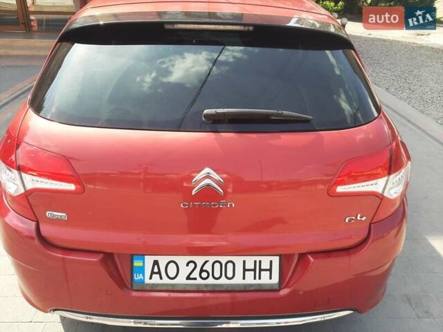 Красный Ситроен С4, объемом двигателя 1.6 л и пробегом 200 тыс. км за 8500 $, фото 10 на Automoto.ua