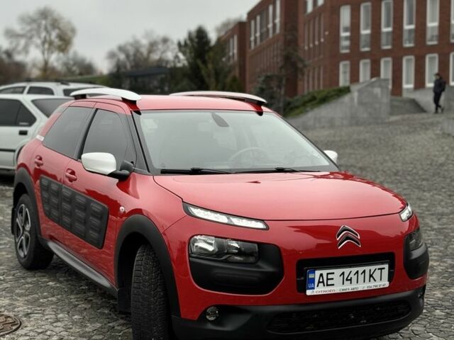 Червоний Сітроен С4, об'ємом двигуна 1.6 л та пробігом 70 тис. км за 13600 $, фото 1 на Automoto.ua