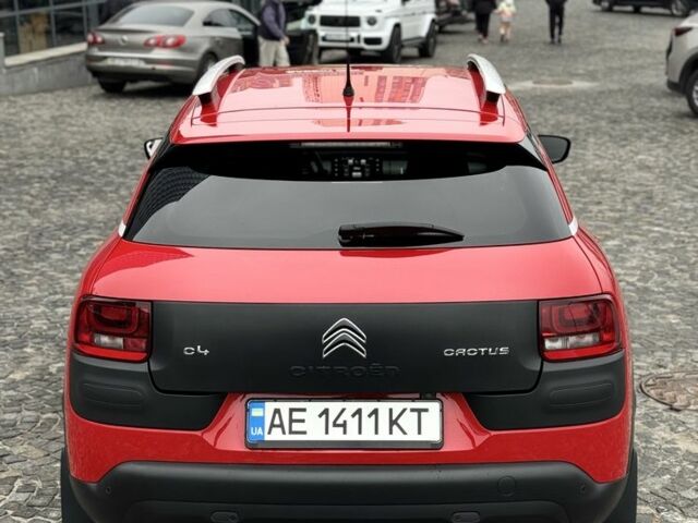 Червоний Сітроен С4, об'ємом двигуна 1.6 л та пробігом 70 тис. км за 13600 $, фото 4 на Automoto.ua