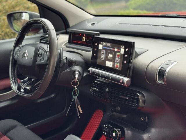 Червоний Сітроен С4, об'ємом двигуна 1.2 л та пробігом 170 тис. км за 8550 $, фото 12 на Automoto.ua