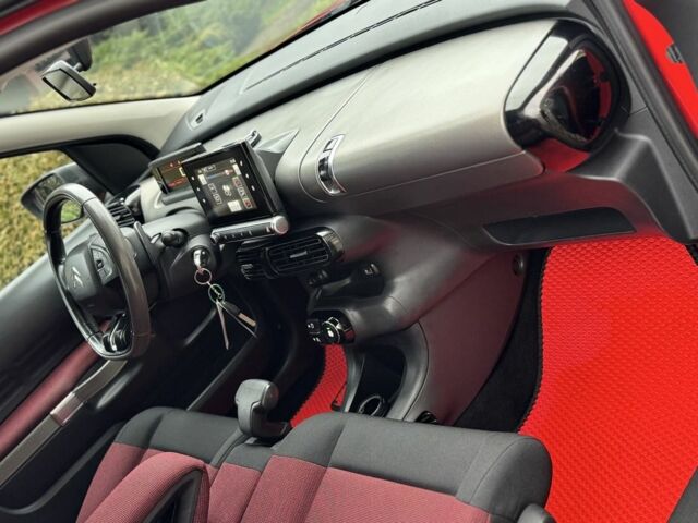 Червоний Сітроен С4, об'ємом двигуна 1.2 л та пробігом 170 тис. км за 8550 $, фото 17 на Automoto.ua