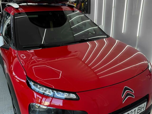 Червоний Сітроен С4, об'ємом двигуна 1.2 л та пробігом 147 тис. км за 9300 $, фото 4 на Automoto.ua