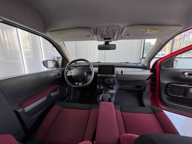 Червоний Сітроен С4, об'ємом двигуна 1.2 л та пробігом 147 тис. км за 9300 $, фото 8 на Automoto.ua