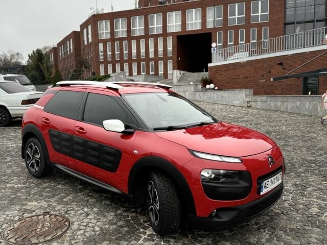 Червоний Сітроен С4, об'ємом двигуна 1.6 л та пробігом 70 тис. км за 13600 $, фото 2 на Automoto.ua