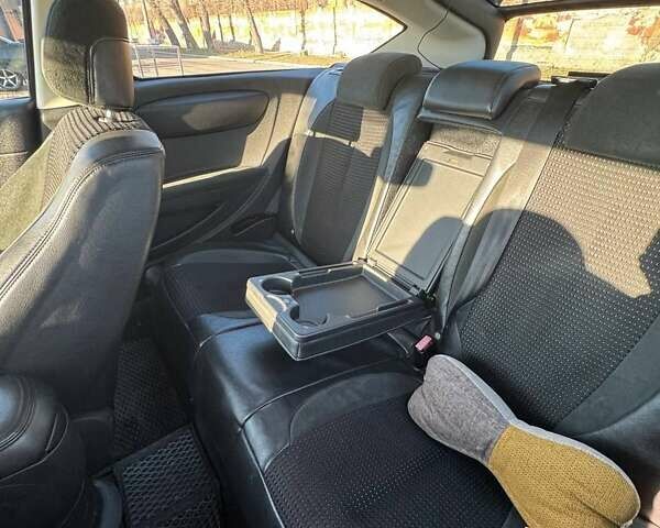 Красный Ситроен С4, объемом двигателя 2 л и пробегом 211 тыс. км за 4999 $, фото 18 на Automoto.ua