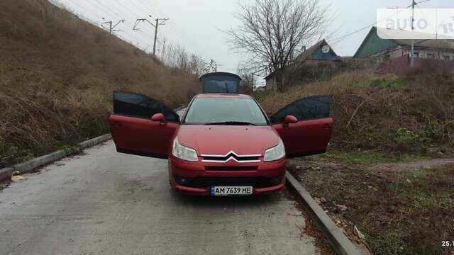 Червоний Сітроен С4, об'ємом двигуна 1.59 л та пробігом 239 тис. км за 3300 $, фото 7 на Automoto.ua
