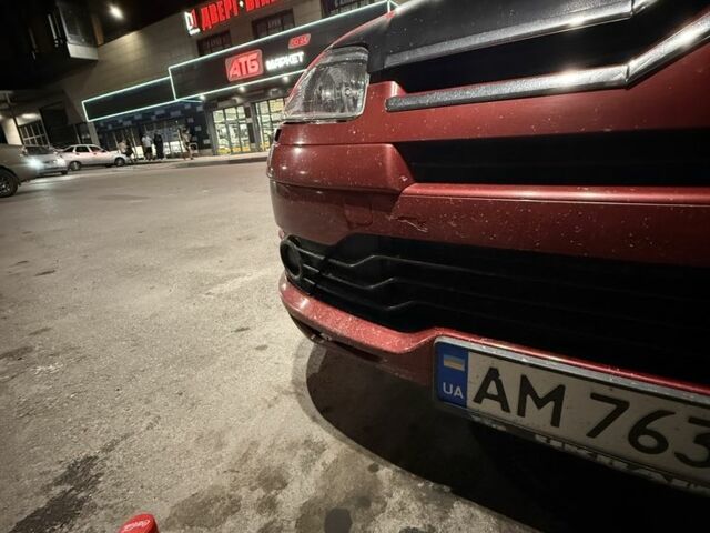 Красный Ситроен С4, объемом двигателя 1.6 л и пробегом 250 тыс. км за 3300 $, фото 13 на Automoto.ua