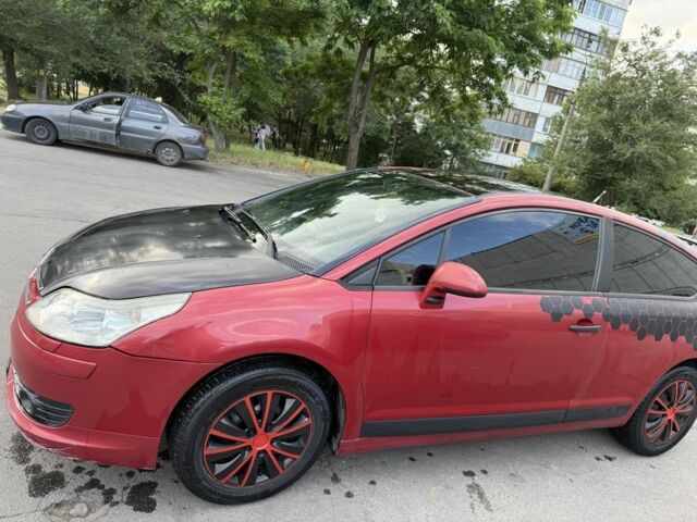 Красный Ситроен С4, объемом двигателя 1.6 л и пробегом 250 тыс. км за 3300 $, фото 3 на Automoto.ua