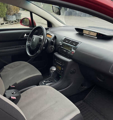 Ситроен С4 2006 в Киеве на Automoto.ua Красный Ситроен С4, объемом двигателя 1.59 л и пробегом 153 тыс. км за 5900 $, фото 3 на Automoto.ua