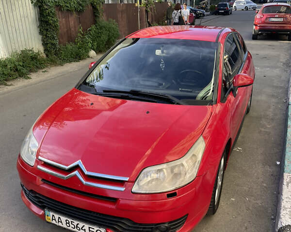 Красный Ситроен С4, объемом двигателя 1.6 л и пробегом 231 тыс. км за 1799 $, фото 6 на Automoto.ua