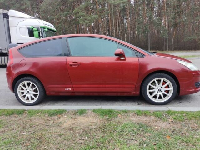 Красный Ситроен С4, объемом двигателя 2 л и пробегом 230 тыс. км за 3300 $, фото 5 на Automoto.ua