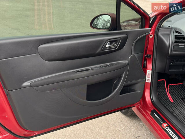 Красный Ситроен С4, объемом двигателя 1.59 л и пробегом 98 тыс. км за 1999 $, фото 8 на Automoto.ua