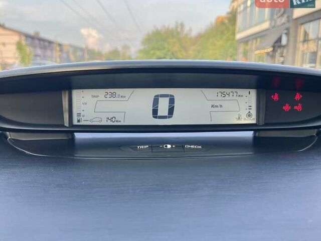 Червоний Сітроен С4, об'ємом двигуна 1.6 л та пробігом 175 тис. км за 5300 $, фото 11 на Automoto.ua