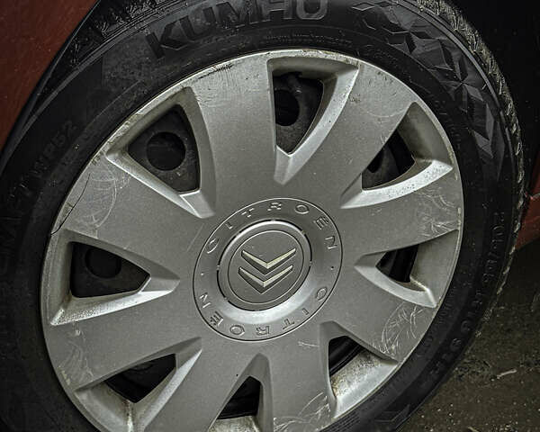 Красный Ситроен С4, объемом двигателя 1.6 л и пробегом 90 тыс. км за 4713 $, фото 4 на Automoto.ua