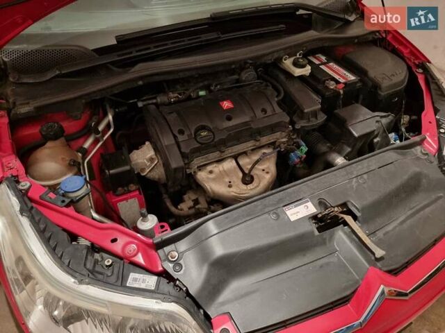 Красный Ситроен С4, объемом двигателя 1.59 л и пробегом 165 тыс. км за 4800 $, фото 21 на Automoto.ua
