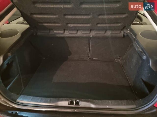 Красный Ситроен С4, объемом двигателя 1.59 л и пробегом 165 тыс. км за 4800 $, фото 20 на Automoto.ua