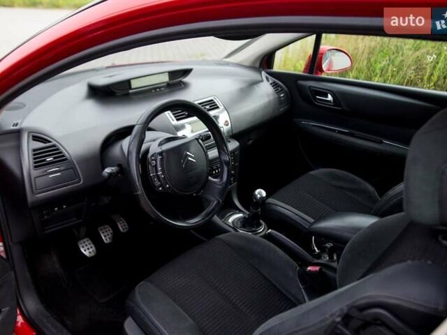 Красный Ситроен С4, объемом двигателя 1.56 л и пробегом 410 тыс. км за 6200 $, фото 9 на Automoto.ua