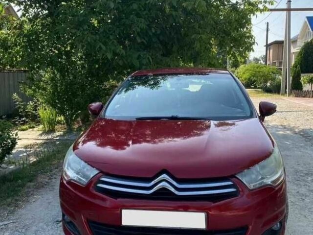 Красный Ситроен С4, объемом двигателя 0 л и пробегом 170 тыс. км за 9000 $, фото 2 на Automoto.ua