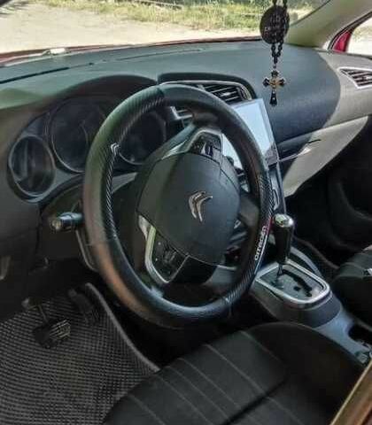 Красный Ситроен С4, объемом двигателя 0 л и пробегом 170 тыс. км за 9000 $, фото 6 на Automoto.ua