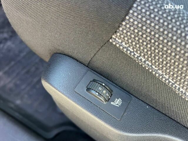 Червоний Сітроен С4, об'ємом двигуна 1.2 л та пробігом 102 тис. км за 9990 $, фото 19 на Automoto.ua