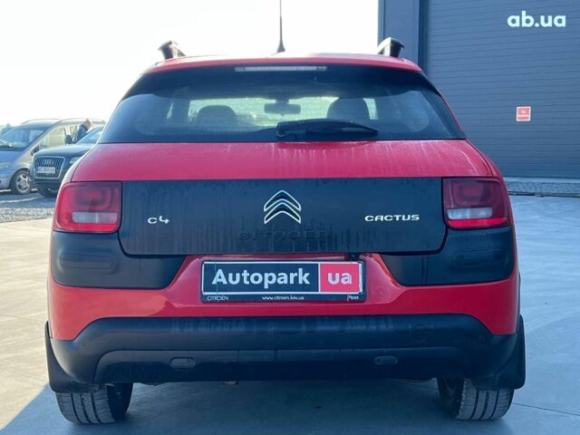 Червоний Сітроен С4, об'ємом двигуна 1.2 л та пробігом 102 тис. км за 9990 $, фото 6 на Automoto.ua