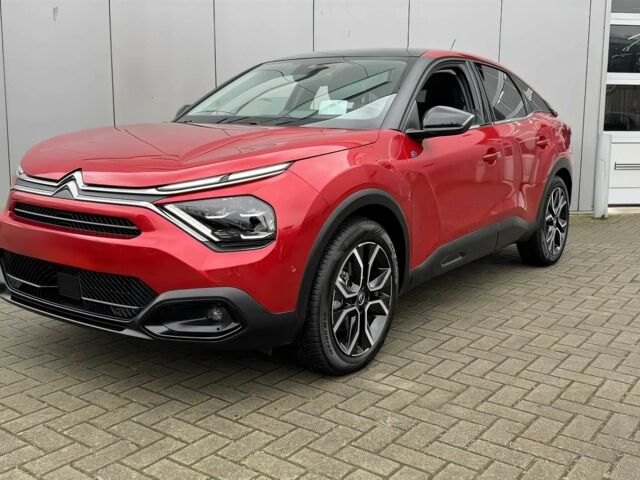 Красный Ситроен С4, объемом двигателя 0 л и пробегом 22 тыс. км за 11500 $, фото 2 на Automoto.ua