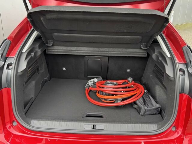 Красный Ситроен С4, объемом двигателя 0 л и пробегом 22 тыс. км за 11500 $, фото 10 на Automoto.ua