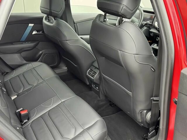 Красный Ситроен С4, объемом двигателя 0 л и пробегом 22 тыс. км за 11500 $, фото 9 на Automoto.ua