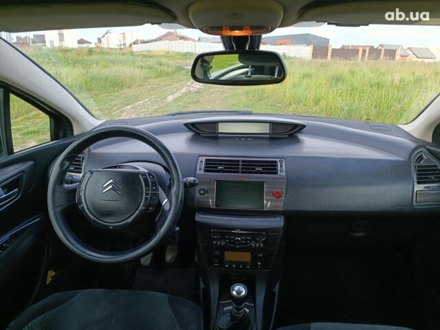 Сітроен С4, об'ємом двигуна 2 л та пробігом 256 тис. км за 5300 $, фото 5 на Automoto.ua